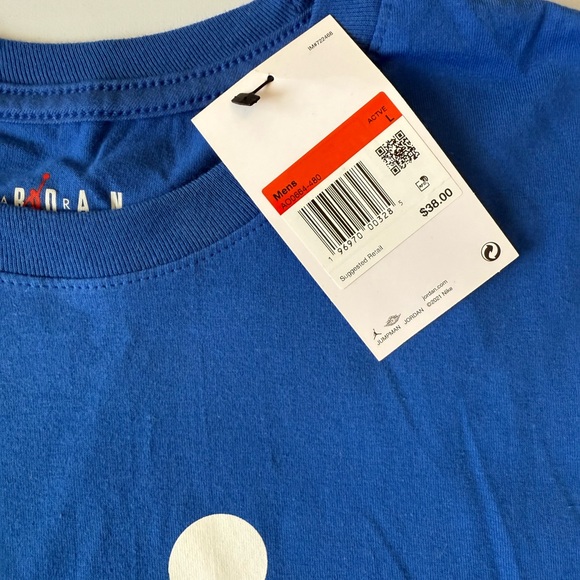 NWT Jordan Men's Blue Tee with Iconic White Graphic Size Large - Picture 5 of 5